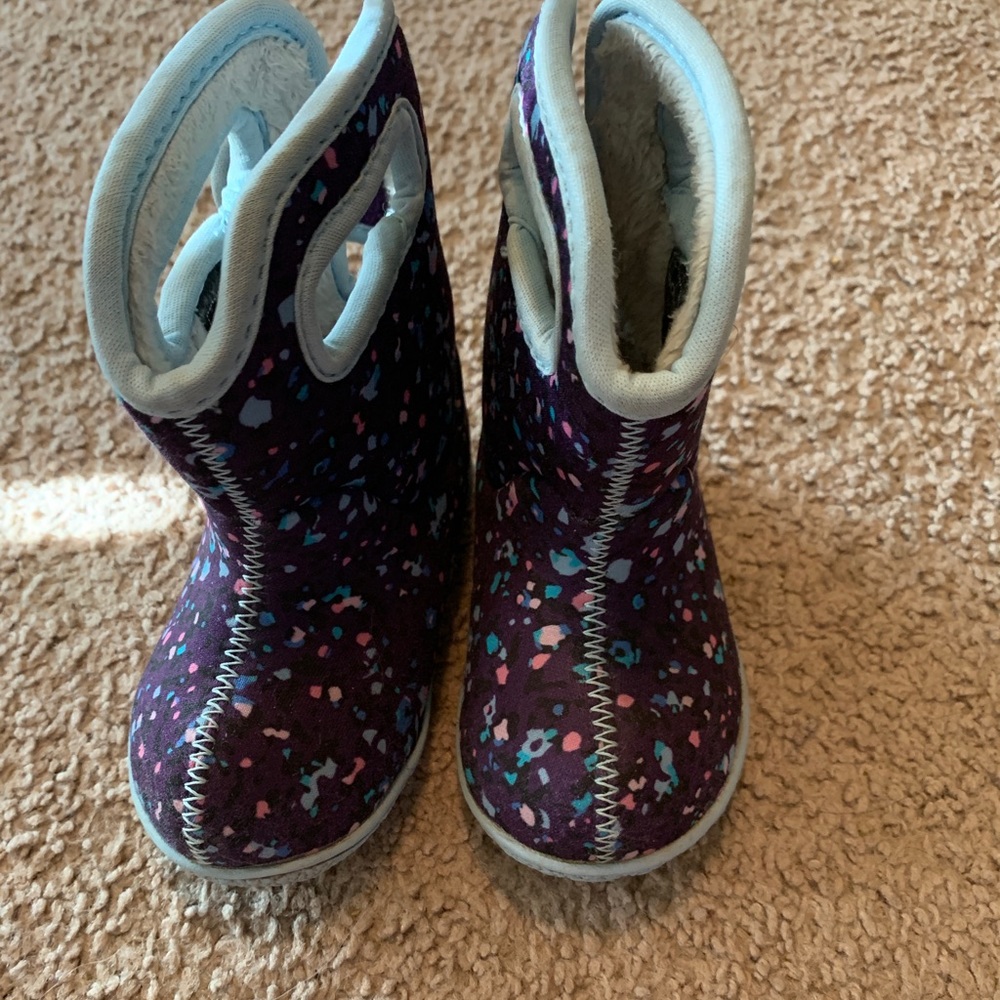 EUC Bogs baby rain boots - SZ 4